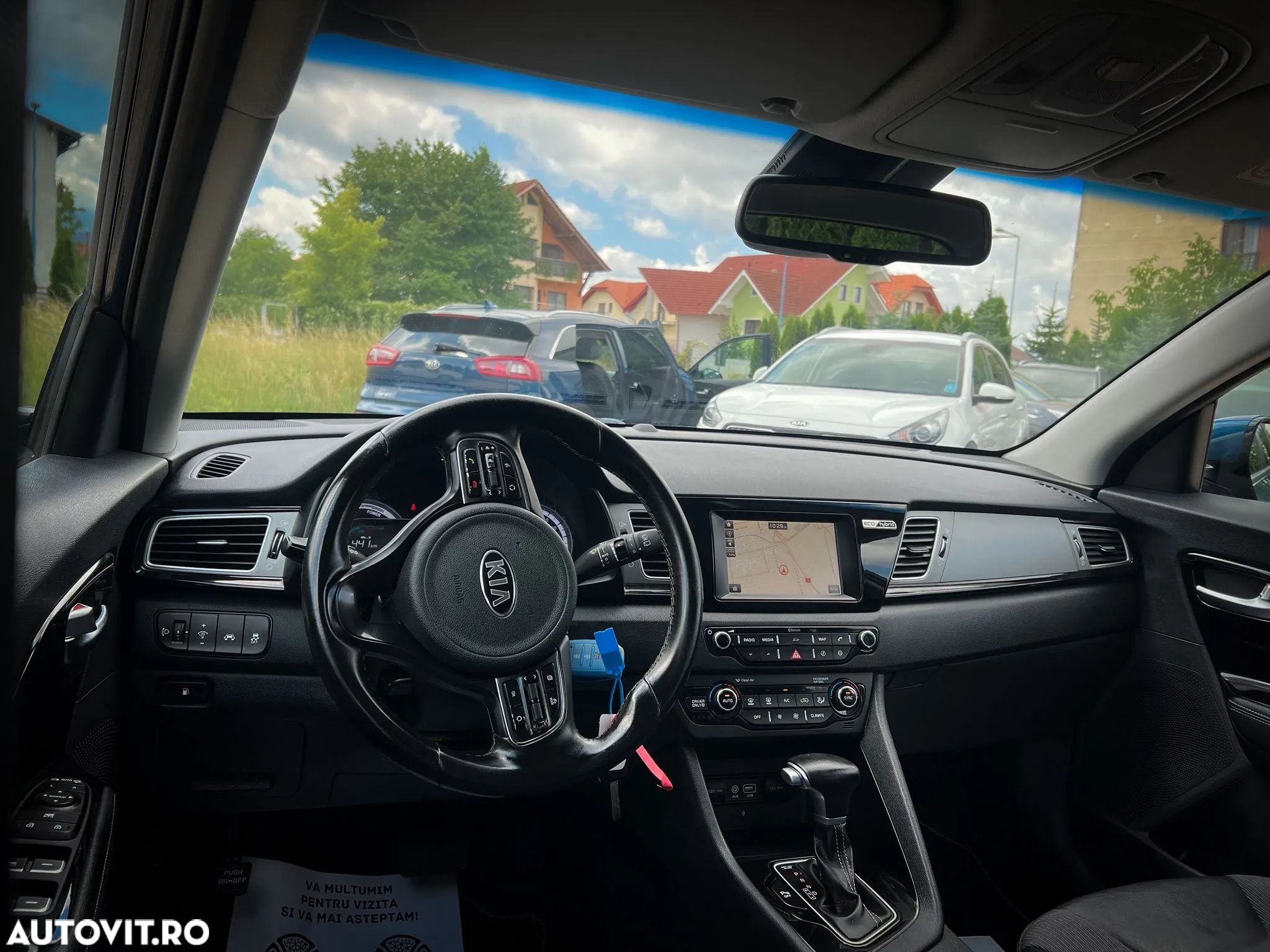 Kia Niro 1.6 GDI HEV 2WD OPF Aut. Edition 7 - 9