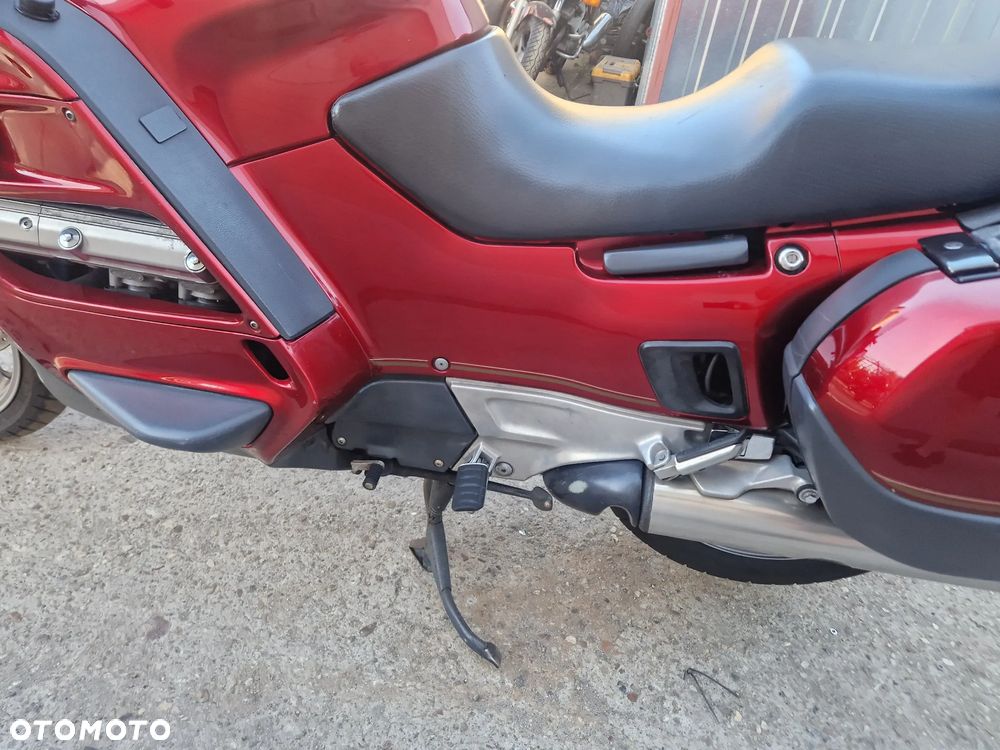 Honda ST - 28