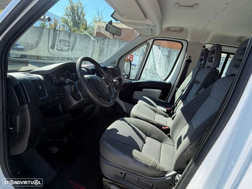 Peugeot Boxer 2.2HDI 7LUG c/AC - 7