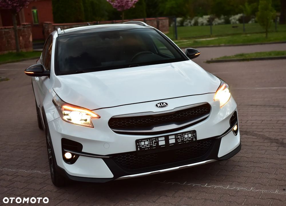 Kia XCeed 1.6 T-GDI OPF DCT7 PLATINUM - 2