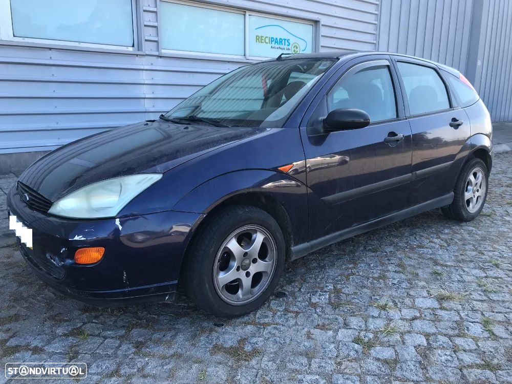 Ford Focus 1.4 16V 5P 2000  - Para Peças - 3