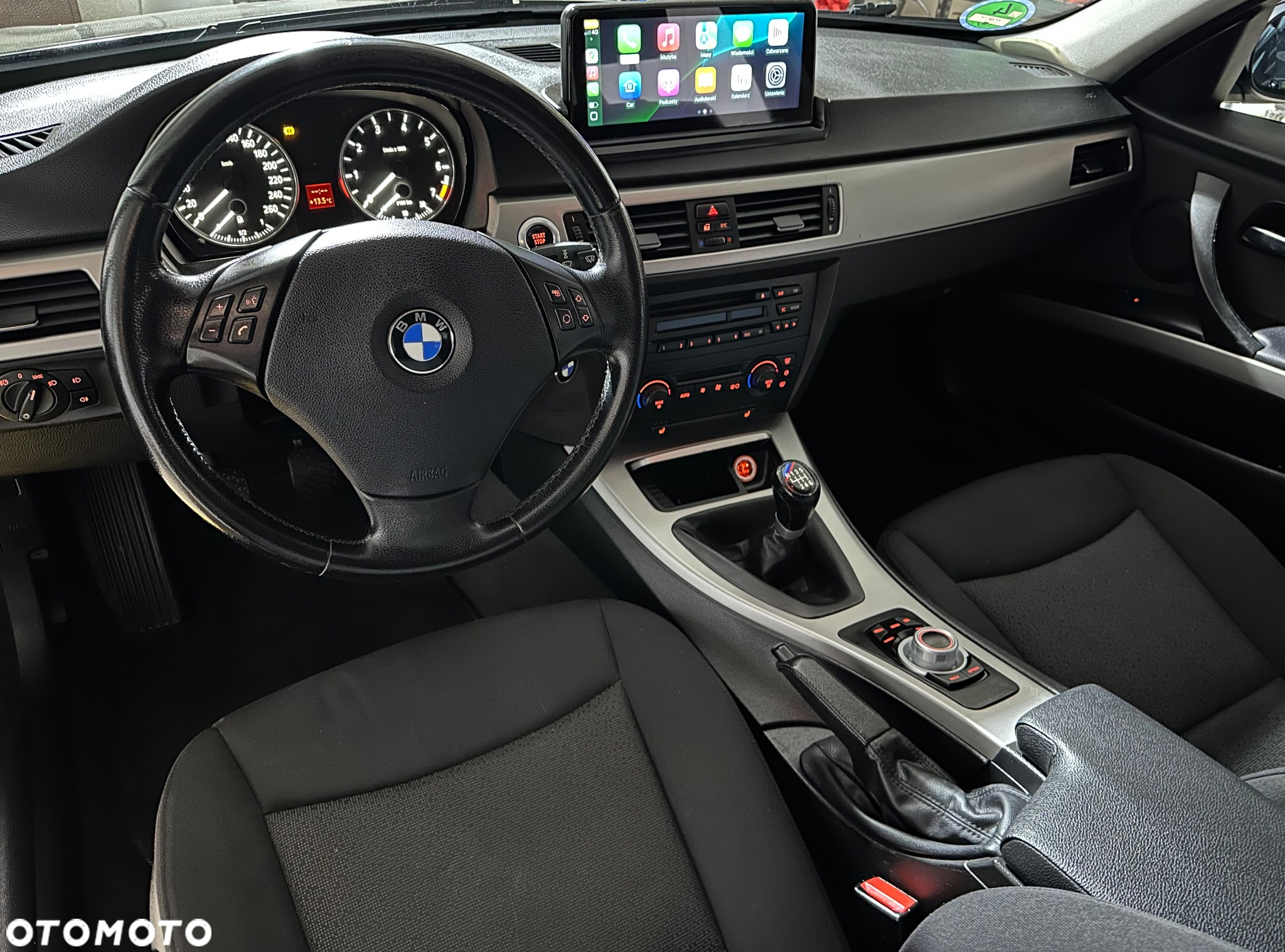 BMW Seria 3 318i - 13