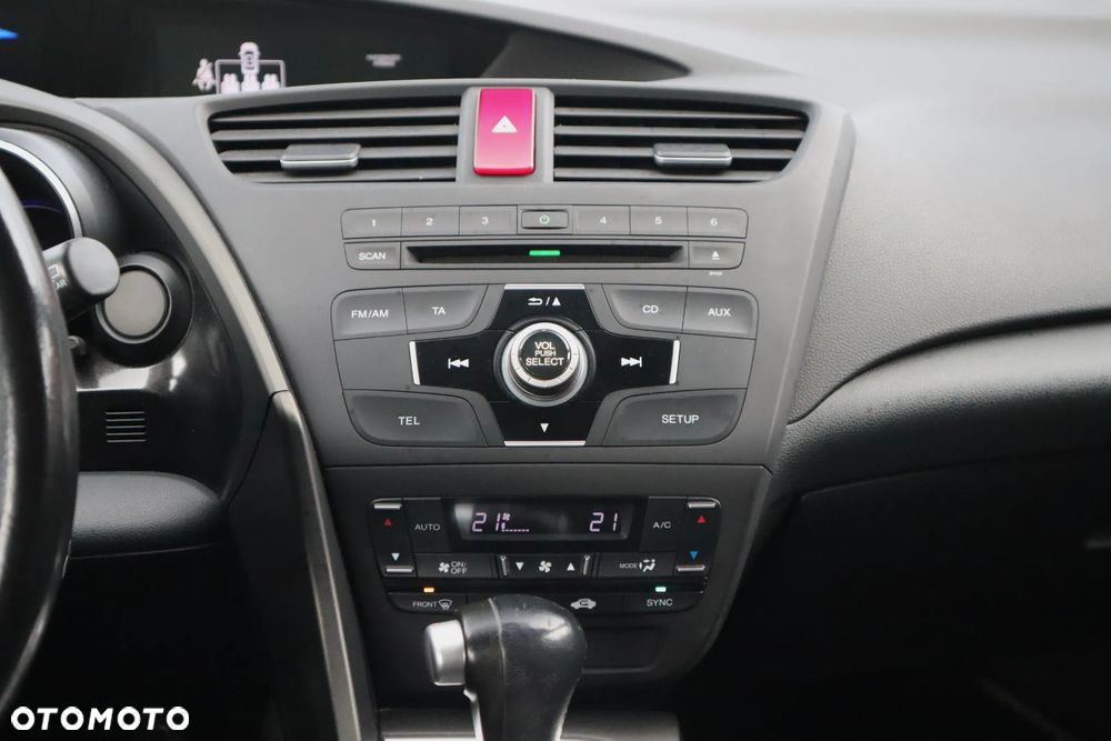 Honda Civic 1.8 Executive - 19