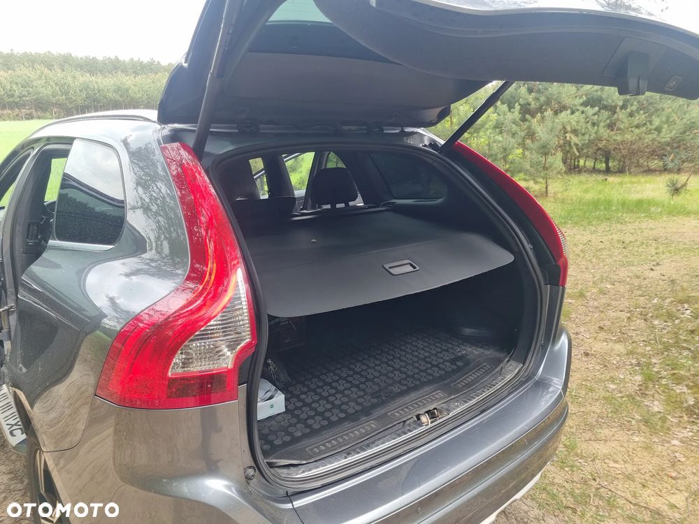 Volvo XC 60 D5 AWD Summum - 13