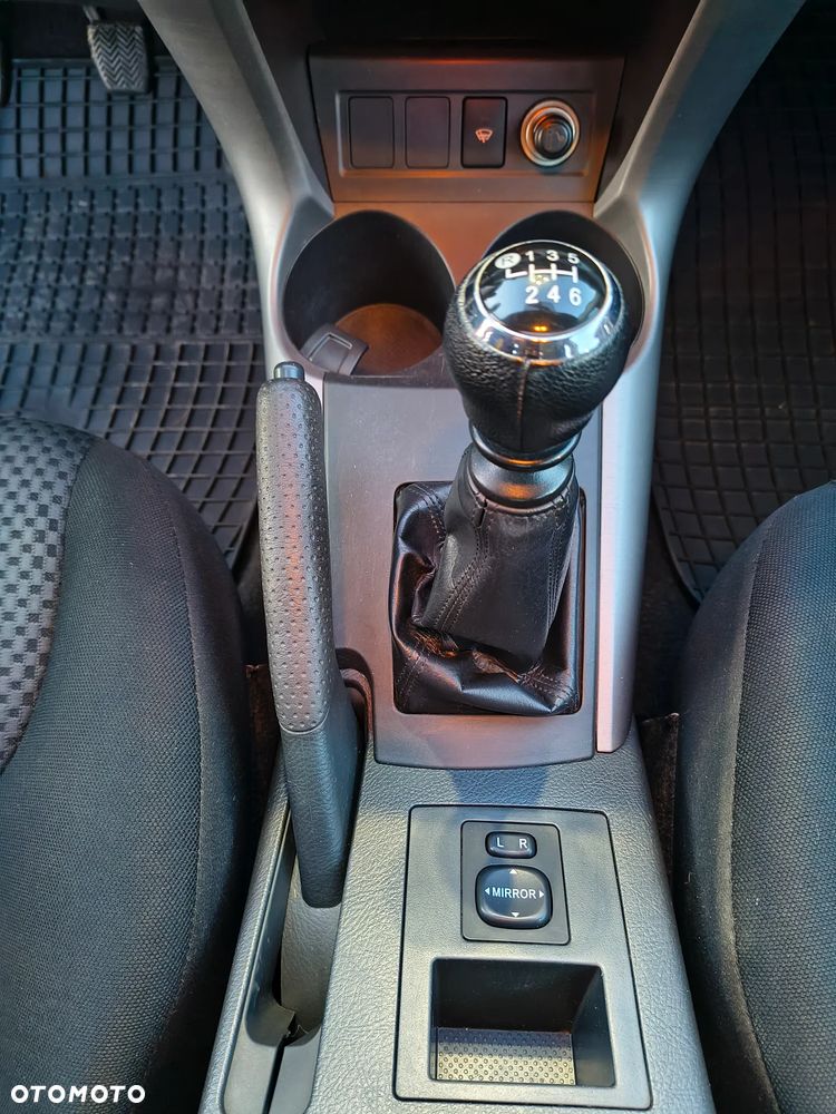 Toyota RAV4 2.2 D-4D Luna - 23