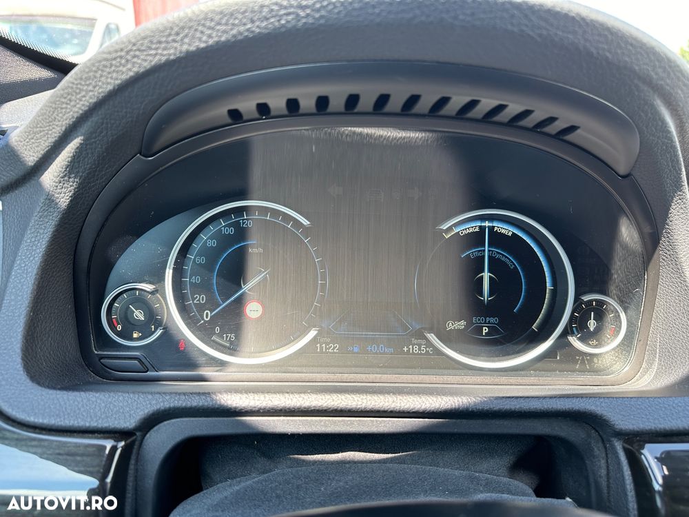 BMW Seria 5 - 36