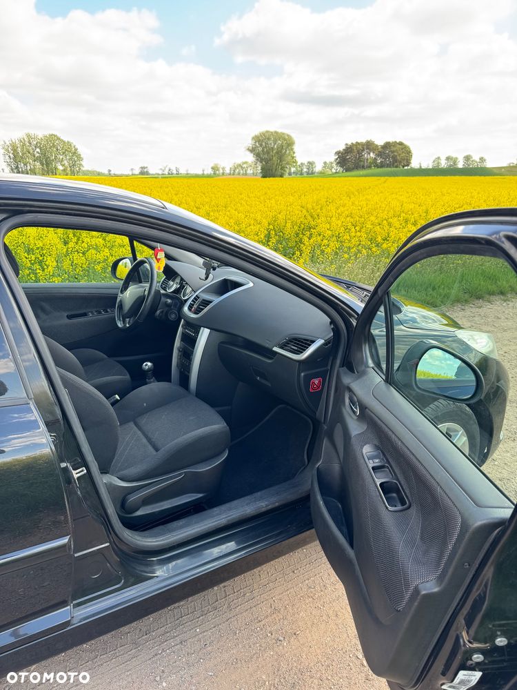 Peugeot 207 1.6 HDi - 9