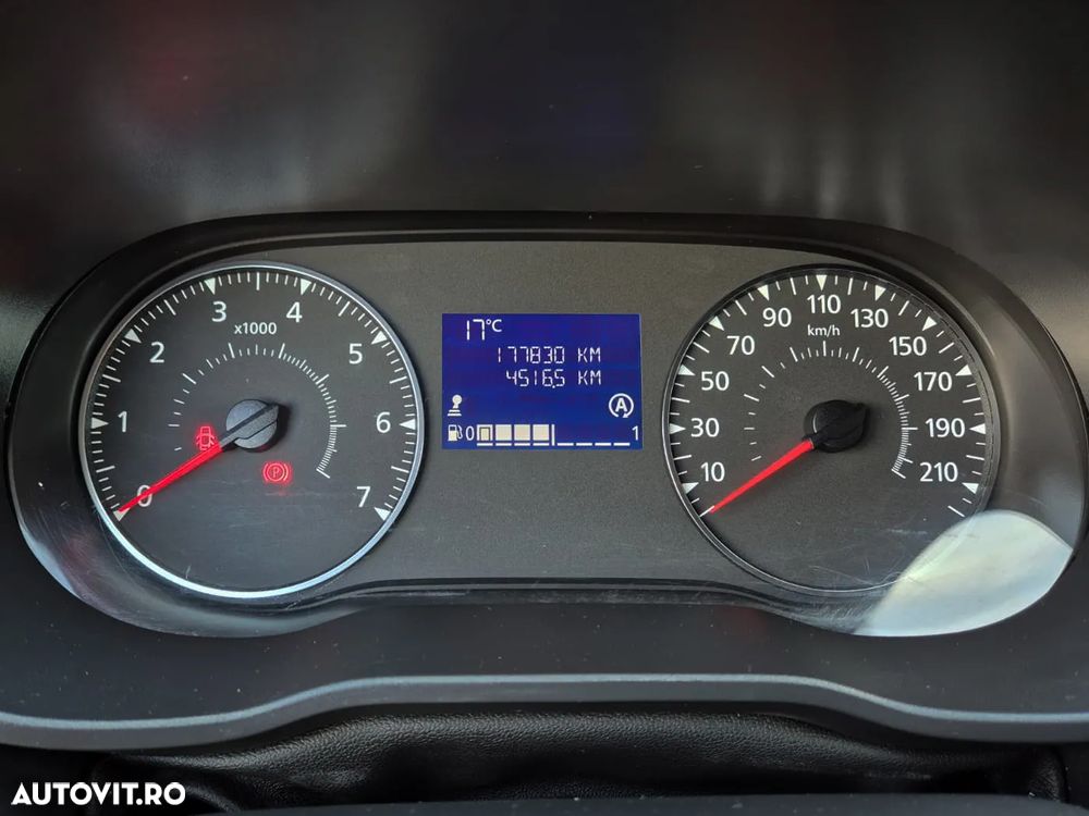 Dacia Duster 1.5 Blue dCi 4WD Prestige - 37