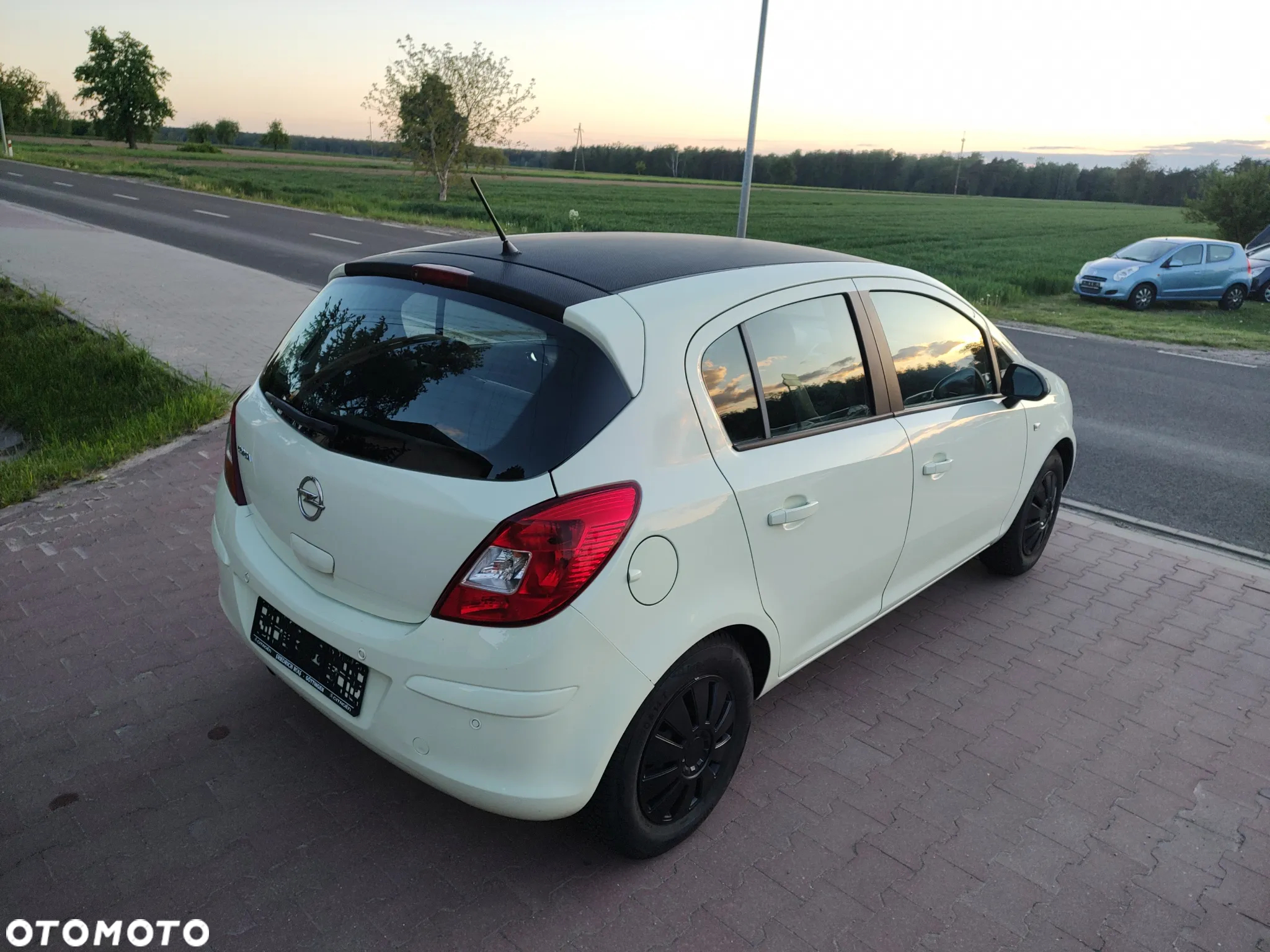 Opel Corsa 1.2 16V Enjoy - 16