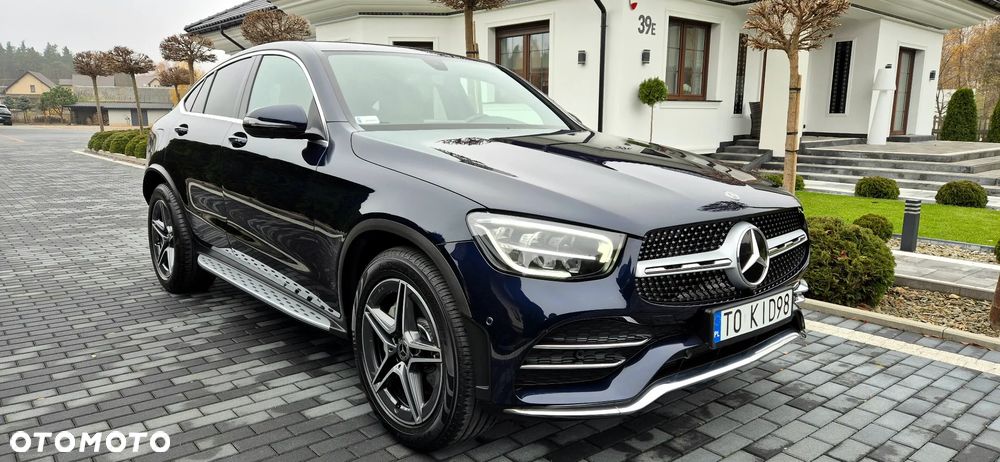 Mercedes-Benz GLC Coupe 300 4-Matic - 4