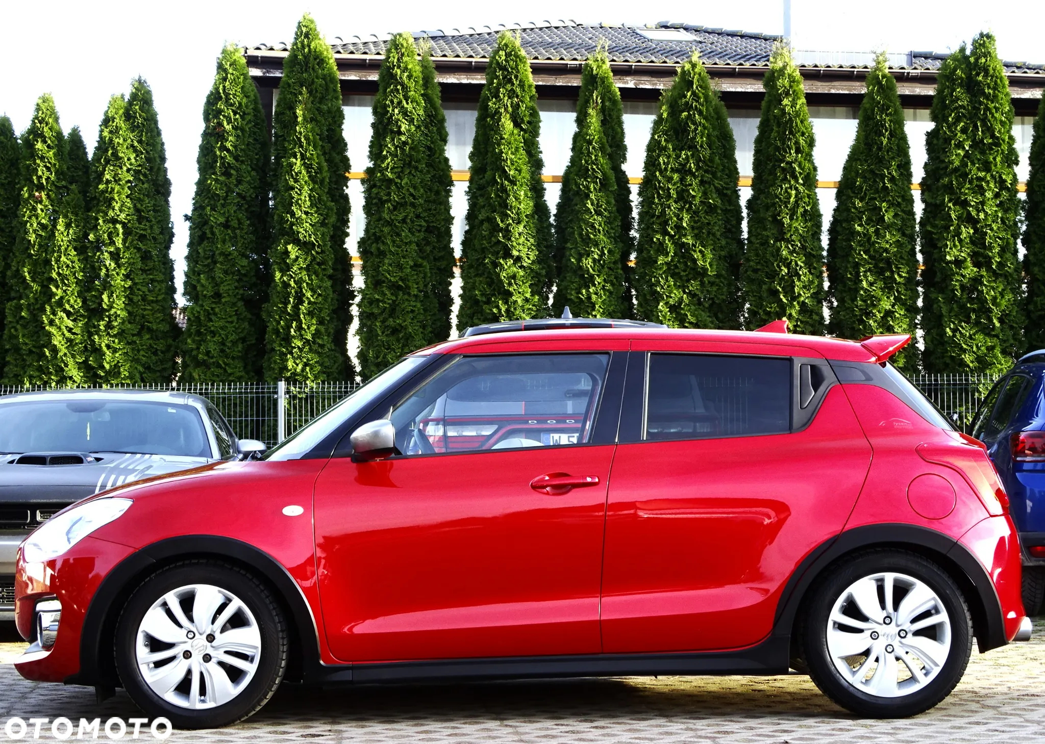 Suzuki Swift 1.2 Premium Plus - 7