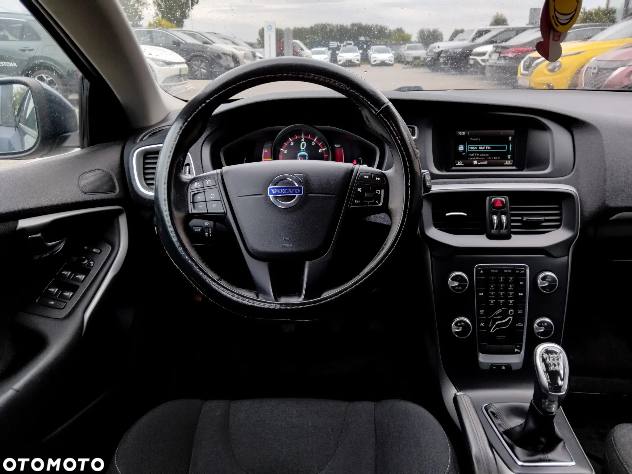 Volvo V40 - 6