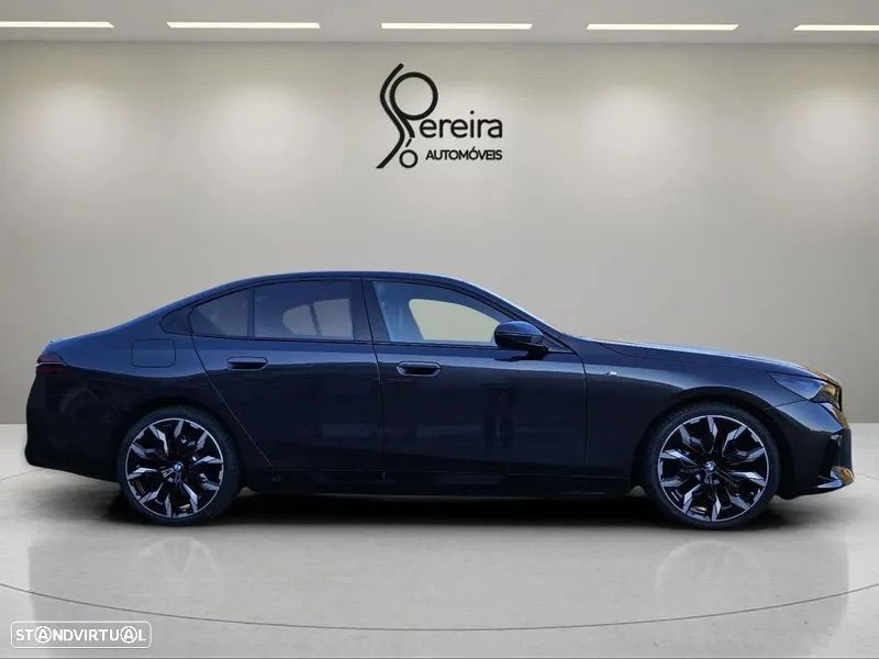 BMW i5 eDrive40 Pack Desportivo M Pro - 6