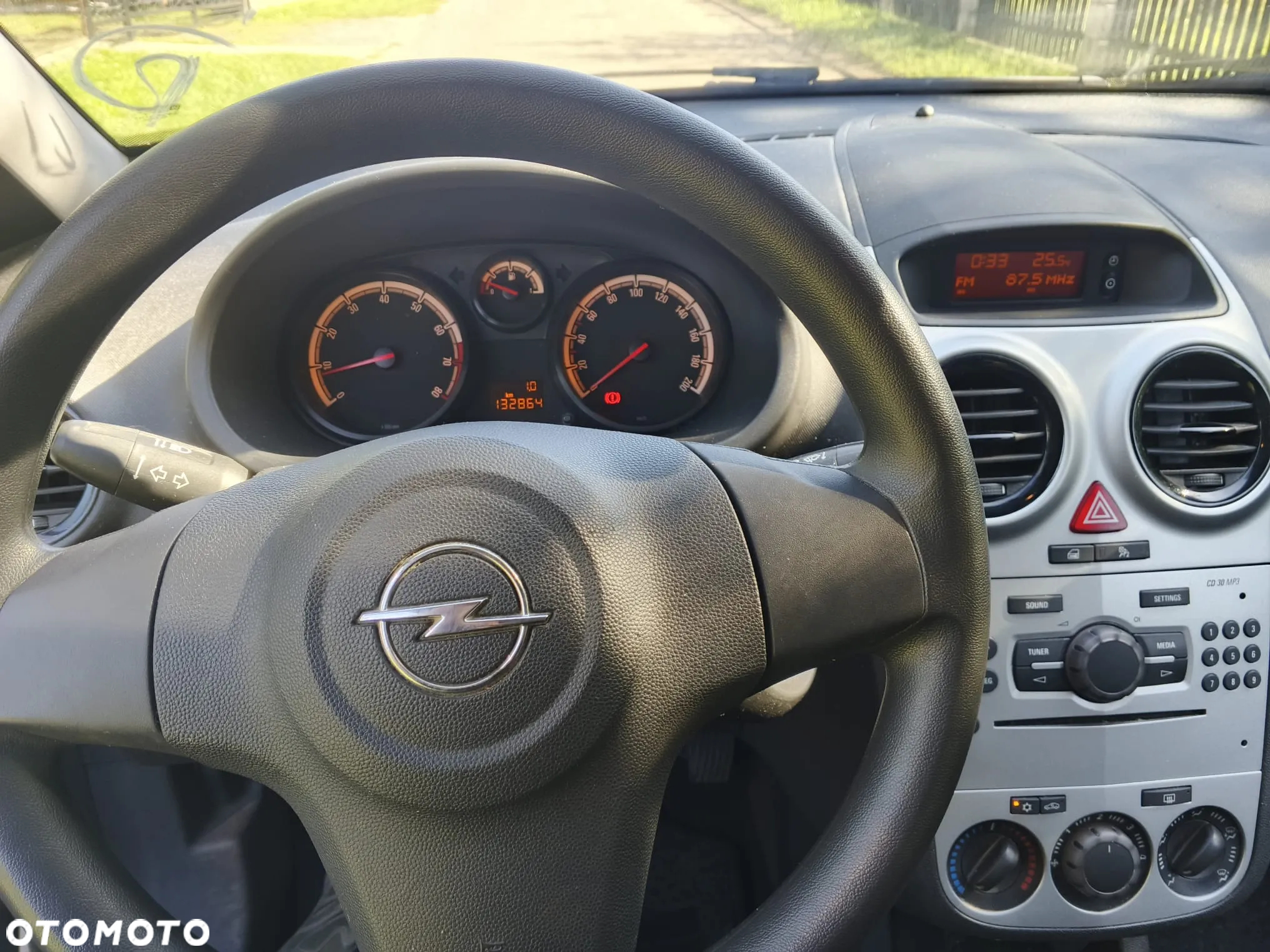 Opel Corsa - 2