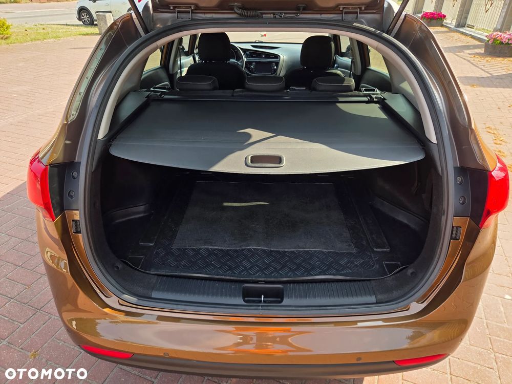 Kia Ceed 1.6 CRDi L Business Line - 14