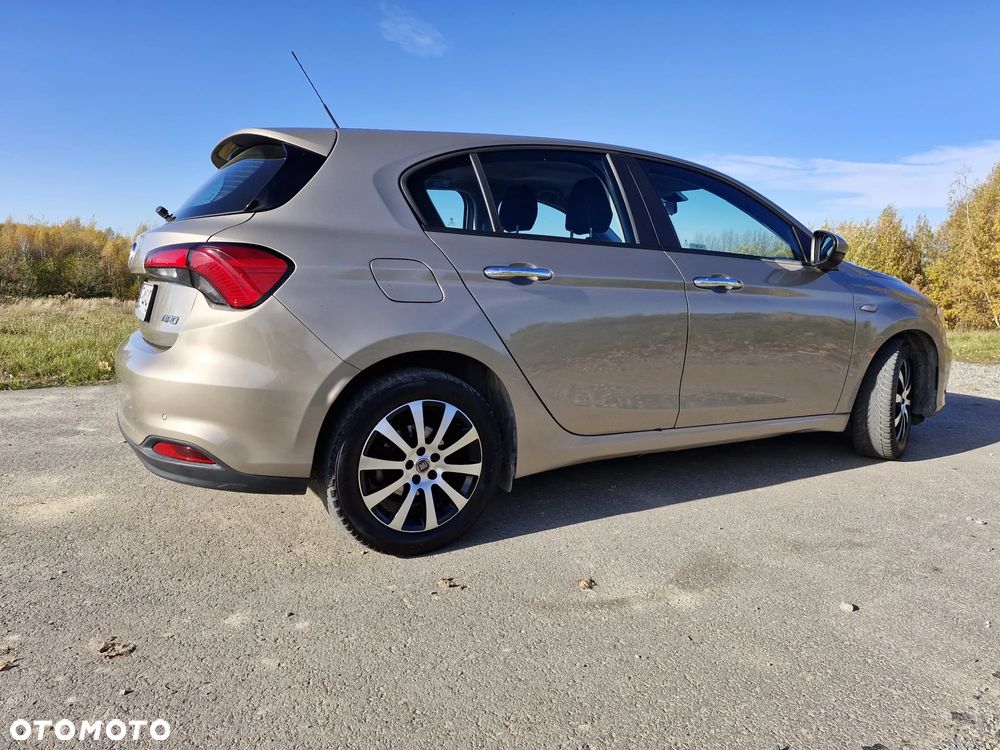Fiat Tipo - 18