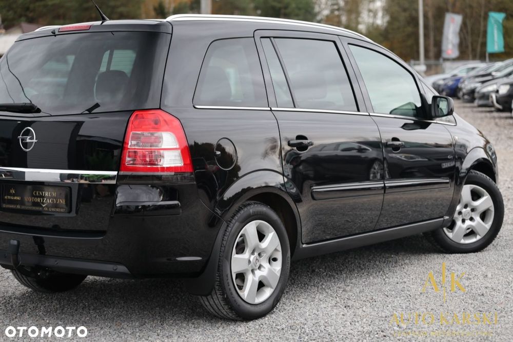 Opel Zafira - 8