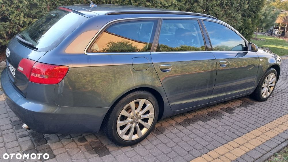 Audi A6 Avant - 4