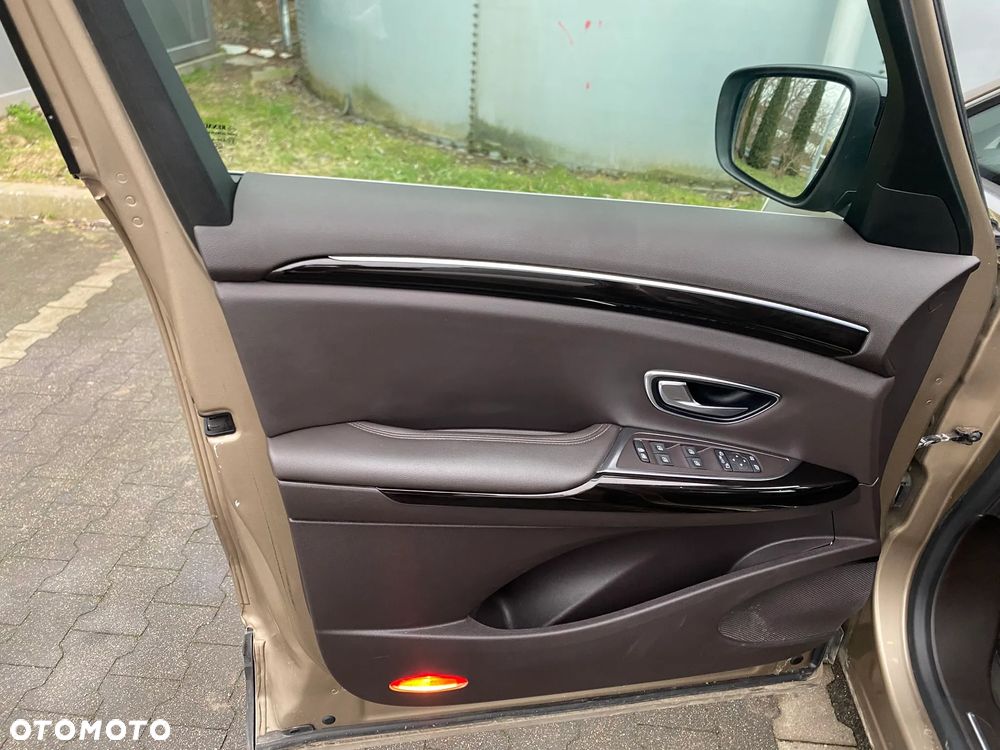 Renault Espace 1.6 dCi Energy Life - 10