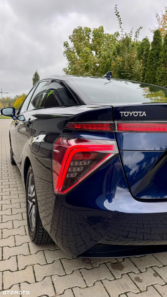 Toyota Mirai - 18