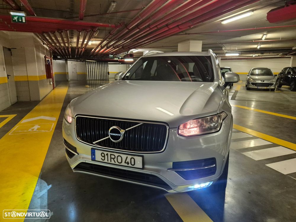 Volvo XC 90 2.0 D5 Momentum AWD - 5