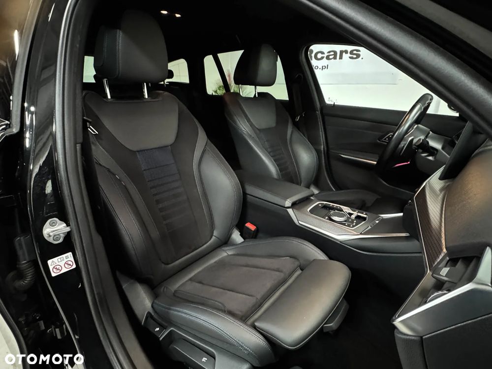 BMW Seria 3 320d Touring xDrive M Sport - 4