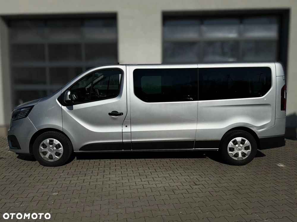 Renault Trafic 2.0 dCi - 10