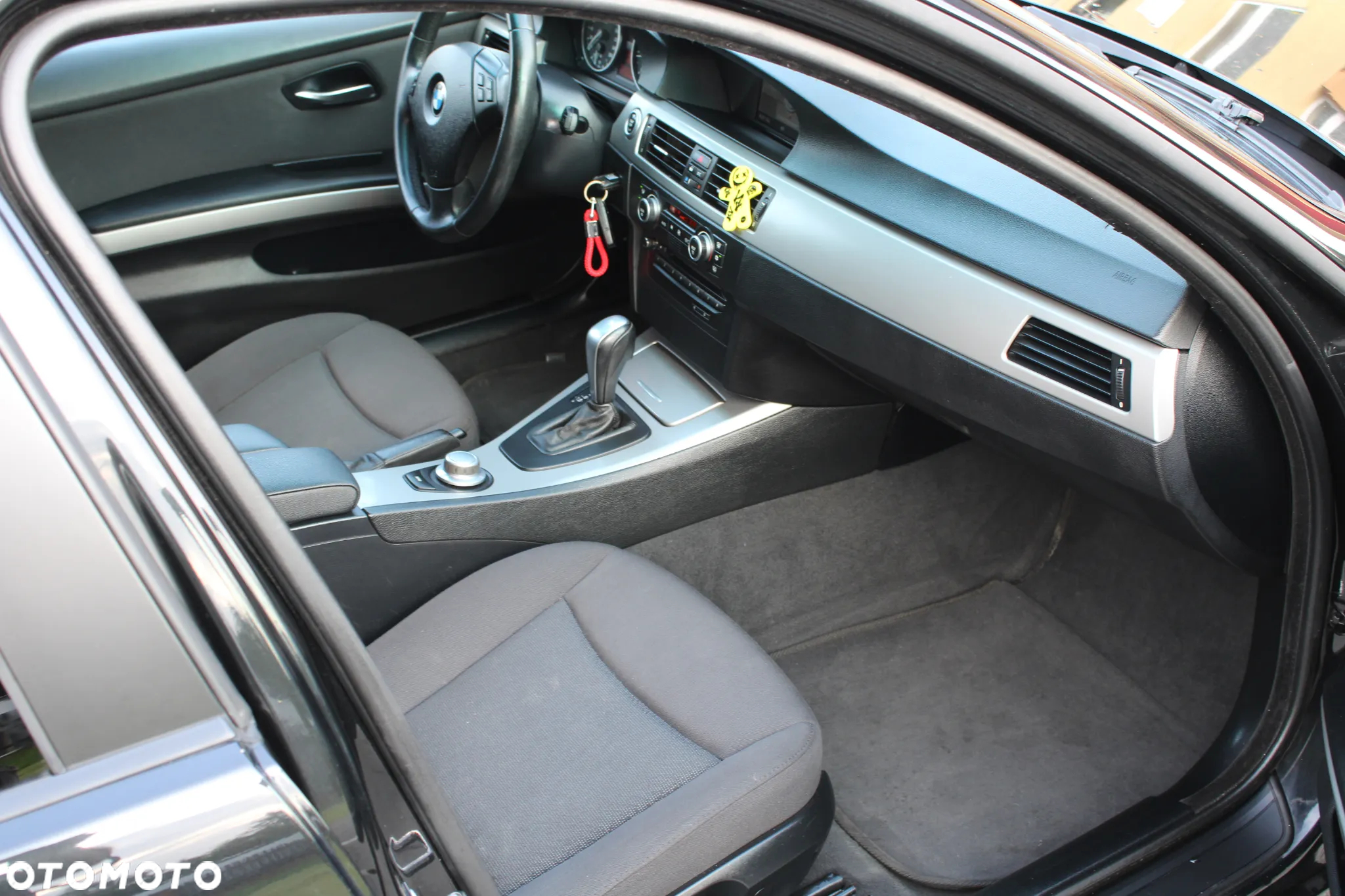 BMW Seria 3 318i Edition Exclusive - 23