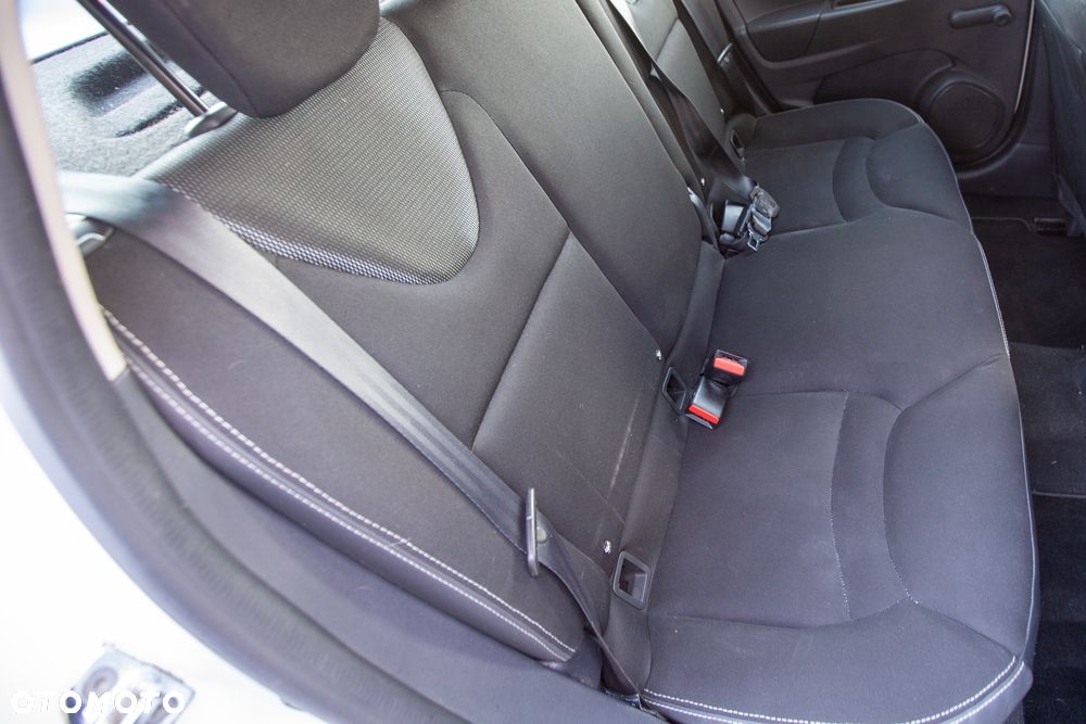 Renault Clio - 11