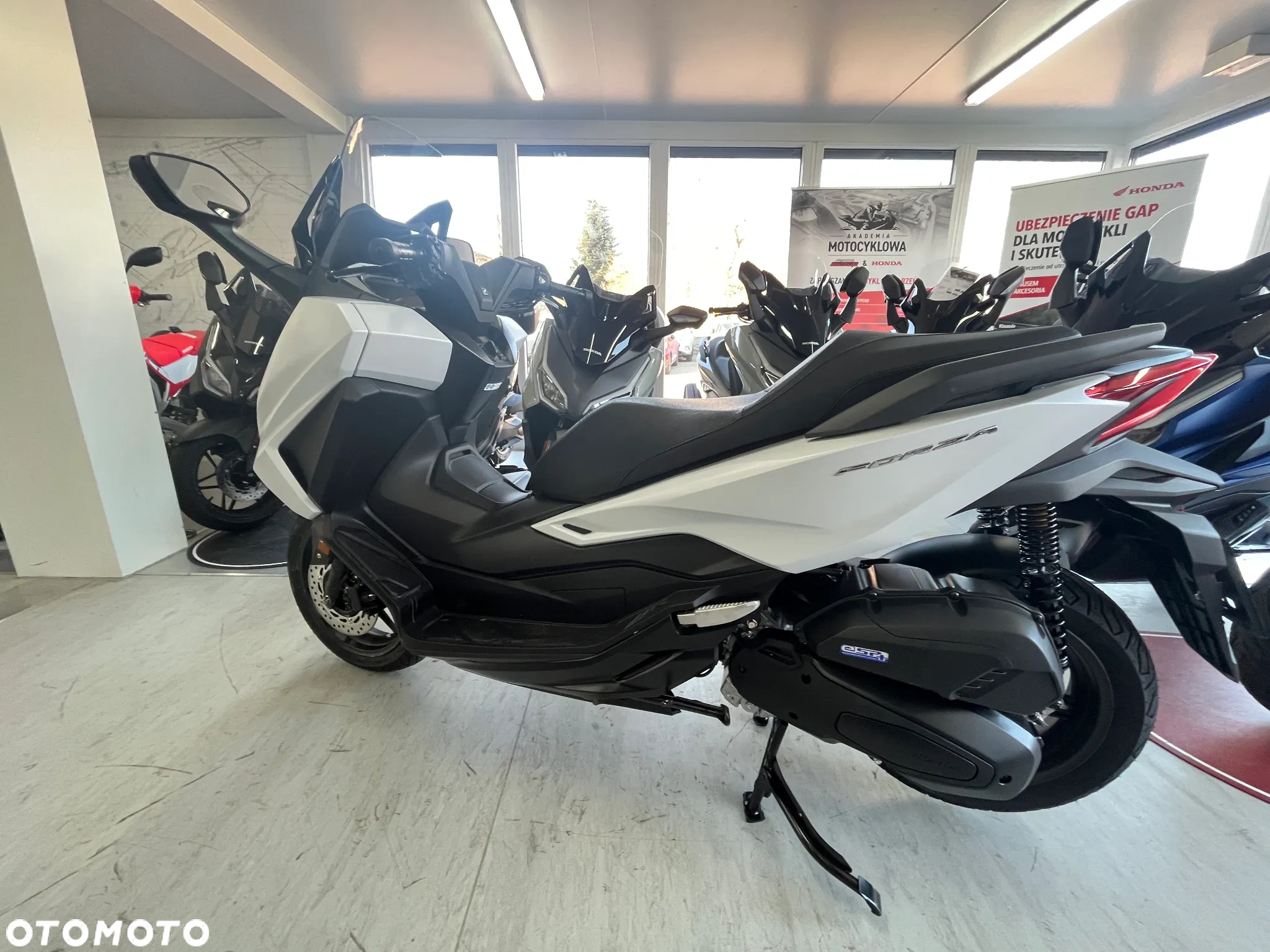 Honda NSS - 2