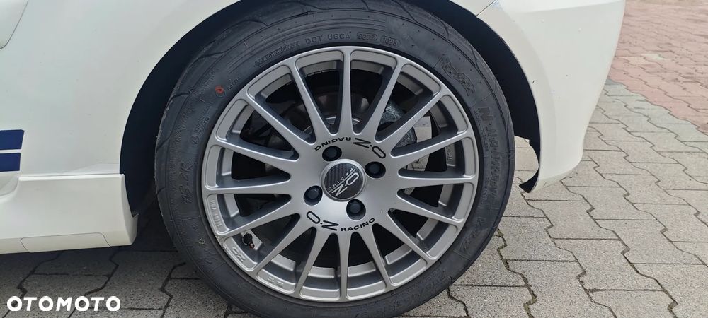 Ford Fiesta - 10