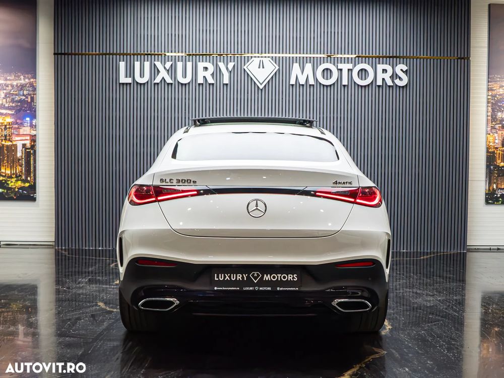 Mercedes-Benz GLC Coupe 300 e 4Matic 9G-TRONIC Edition AMG Line - 12