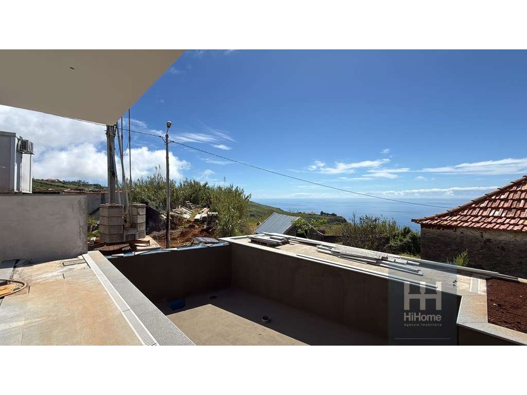 Moradia T3 com piscina na Ponta do Pargo - Grande imagem: 5/32