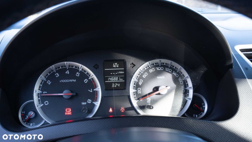 Suzuki Swift - 4