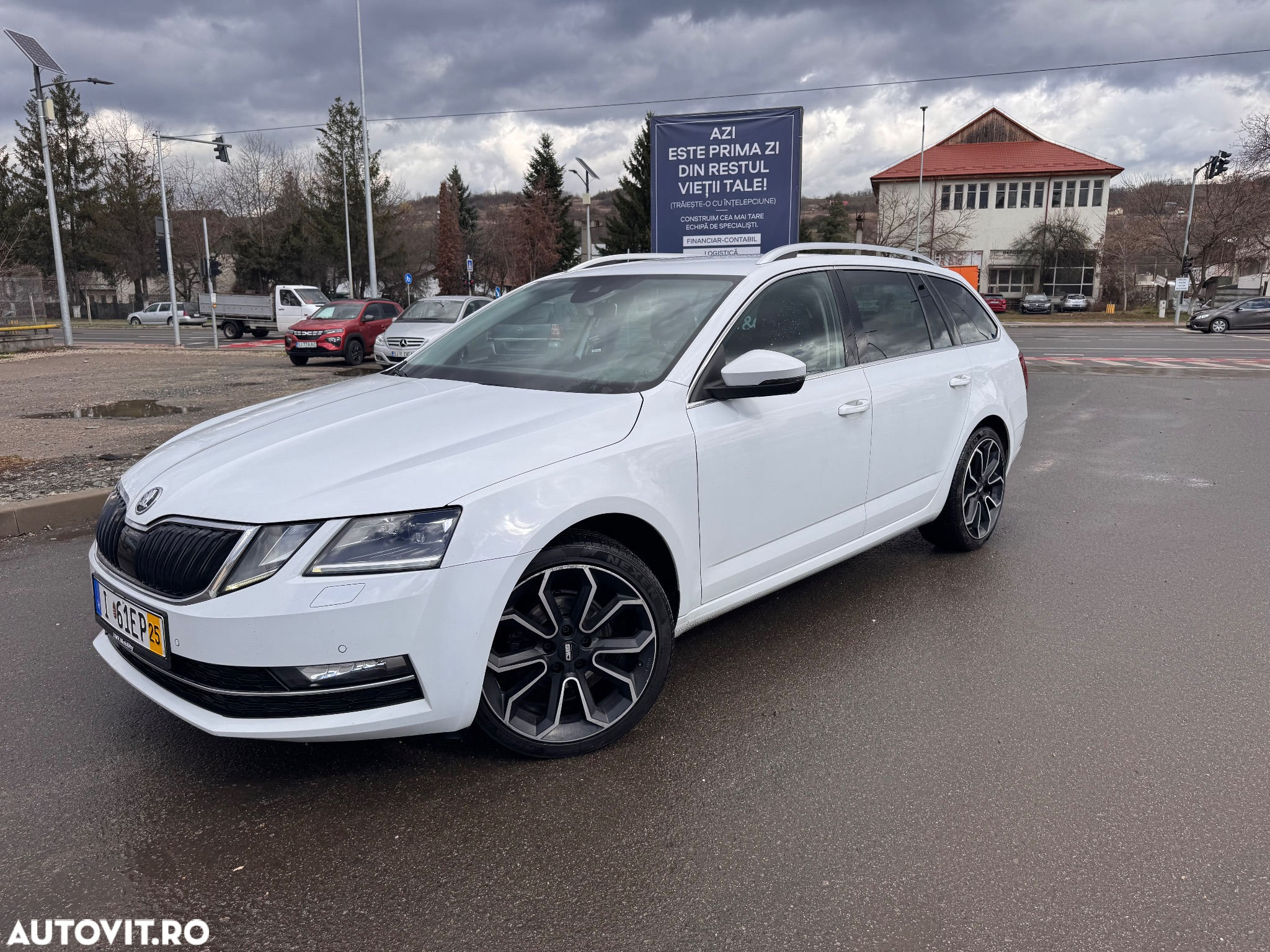 Skoda Octavia Combi Diesel 1.6 TDI Style - 11