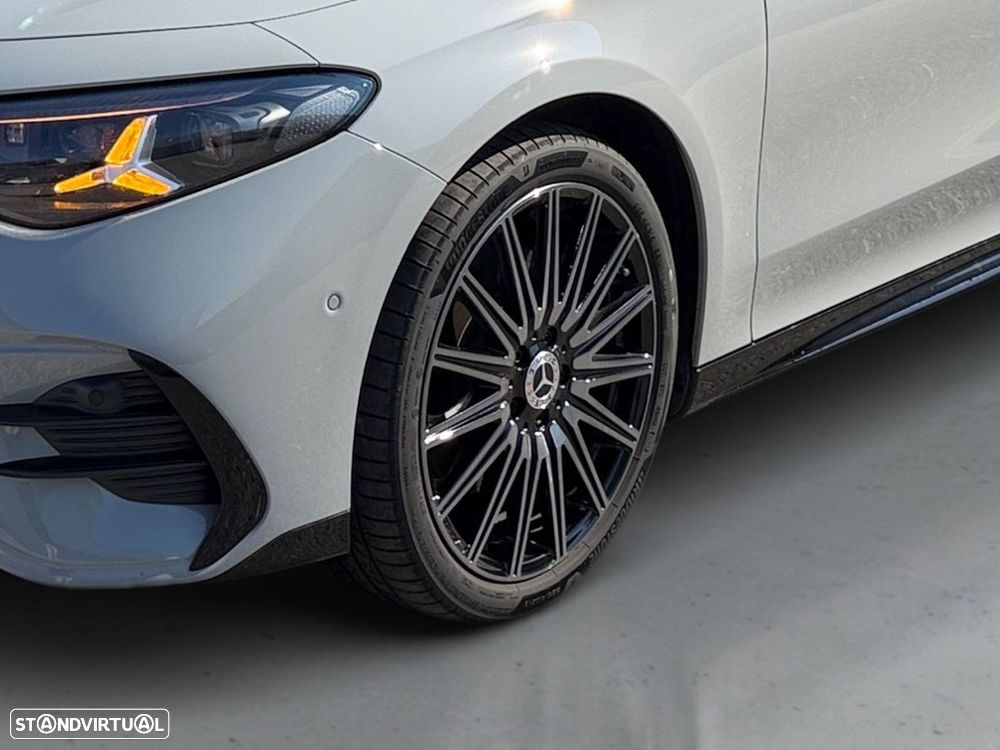 Mercedes-Benz CLA 250+ EQ - 10