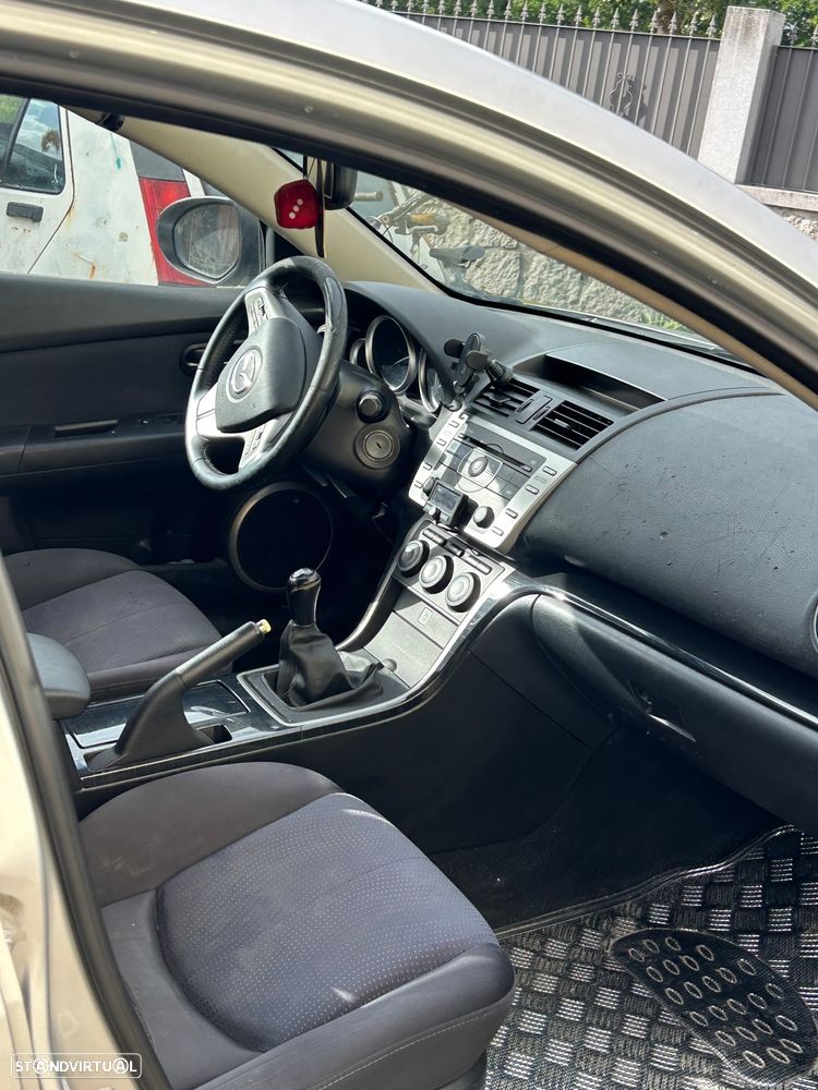 Mazda 6 MZR-CD 2.0 Comfort - 8