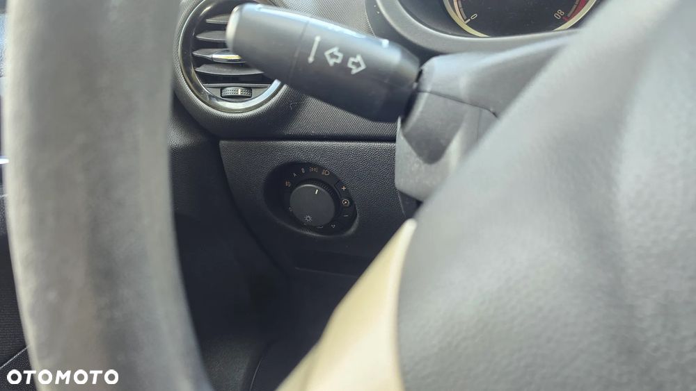 Opel Corsa 1.4 16V Selection 110 Jahre - 33