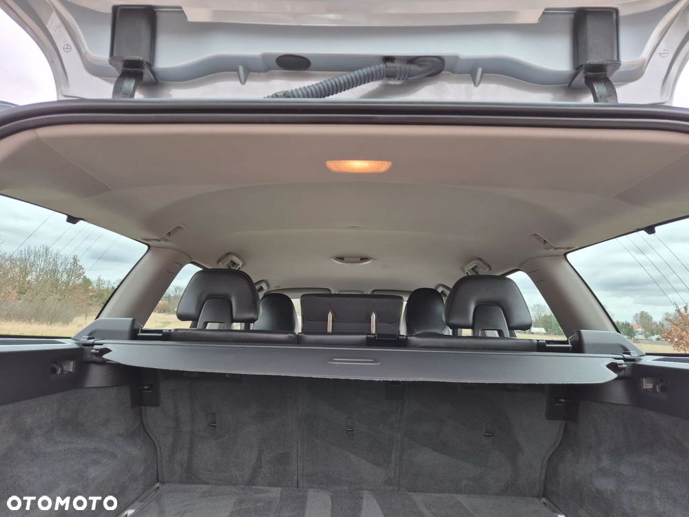 Volvo V70 D4 Momentum - 8