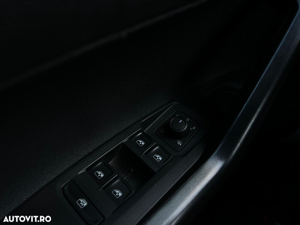 Volkswagen Taigo - 25