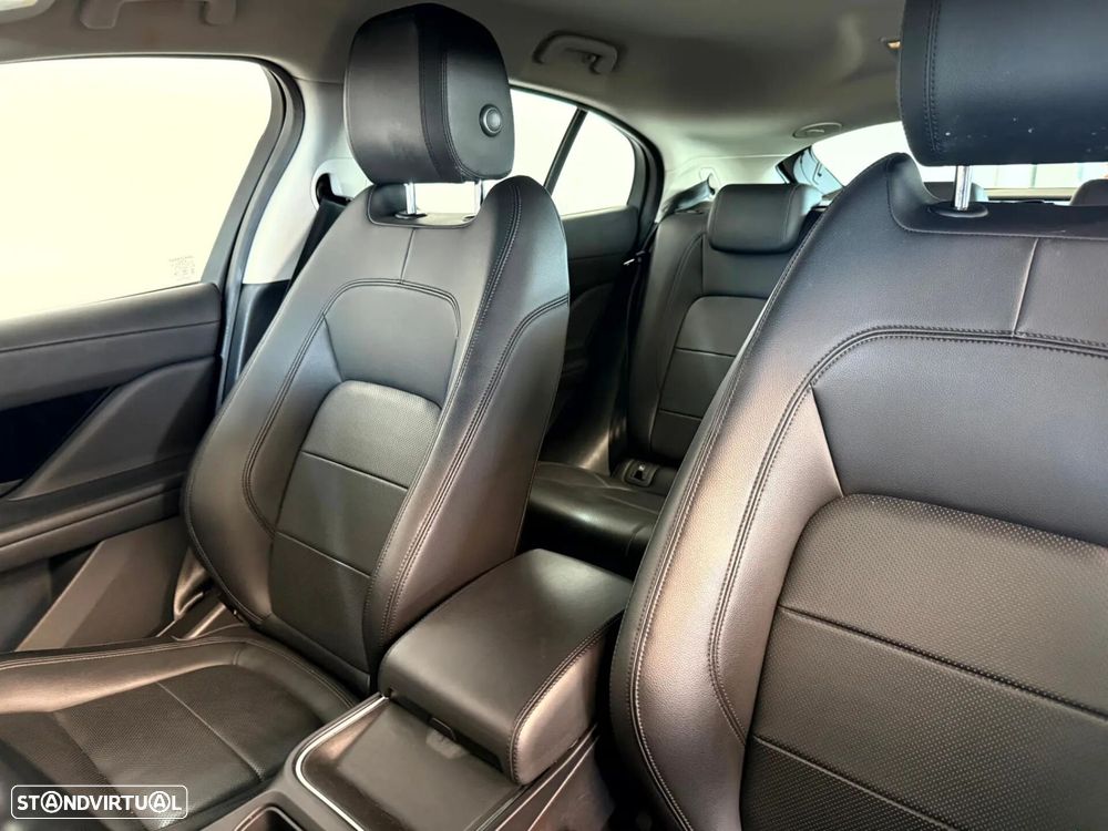 Jaguar I-Pace EV400 AWD HSE - 32