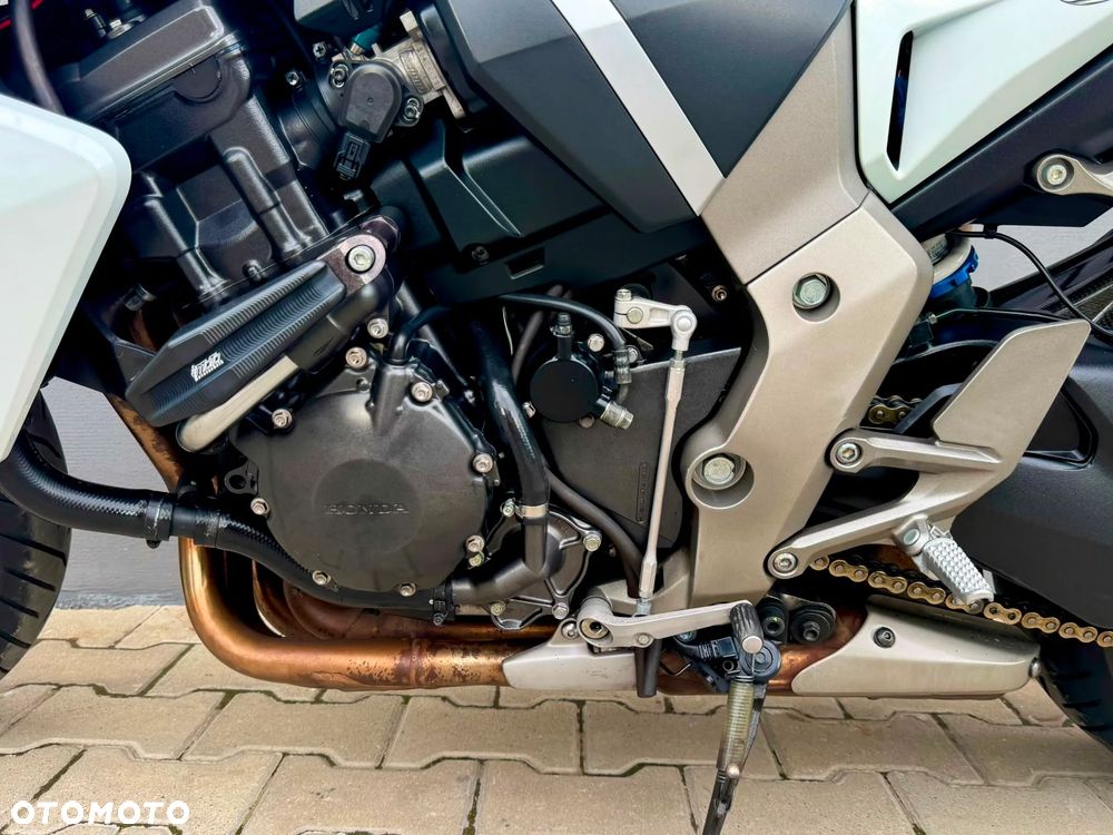 Honda CB - 13