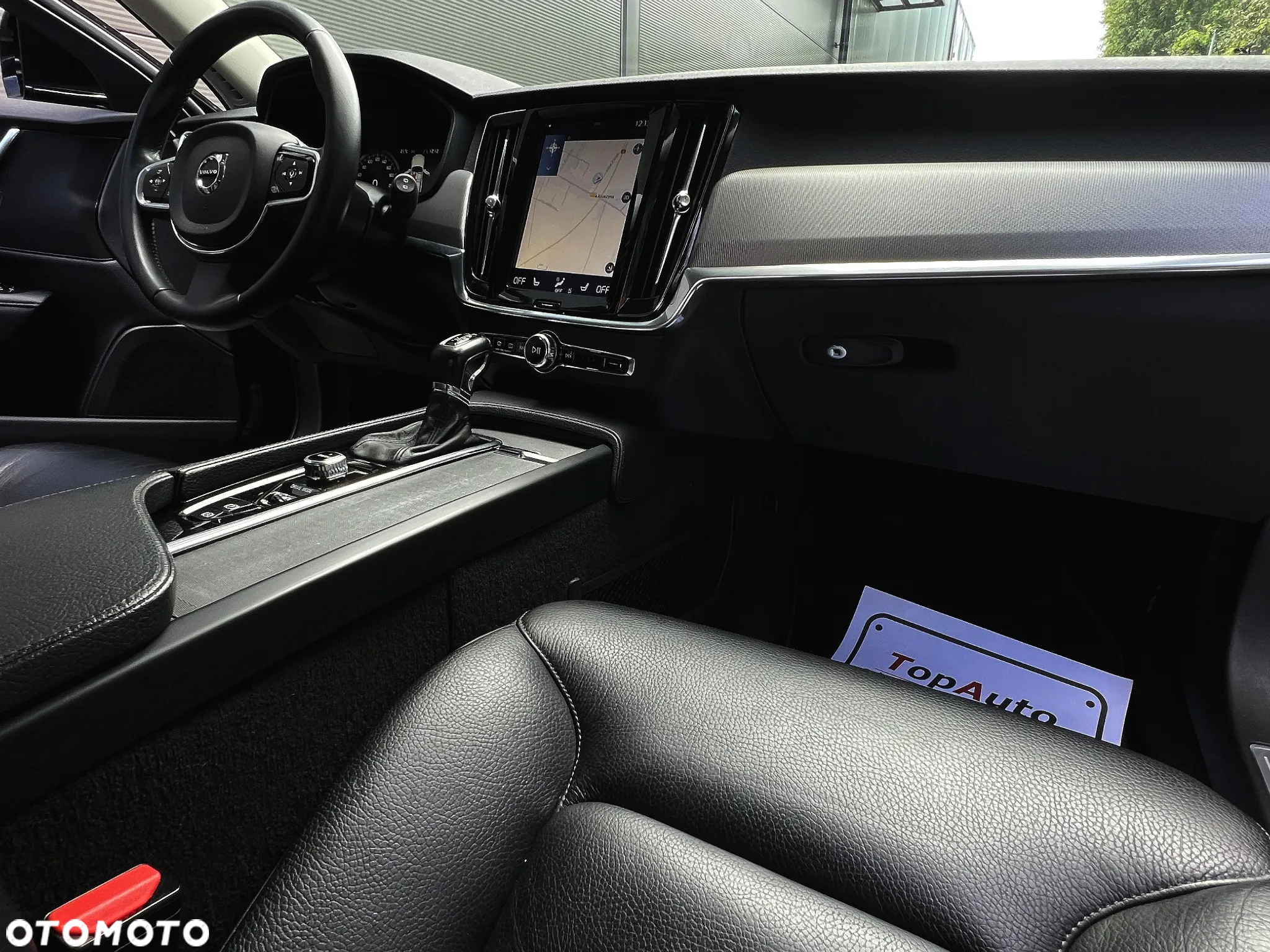 Volvo V90 D5 AWD Geartronic Inscription - 17