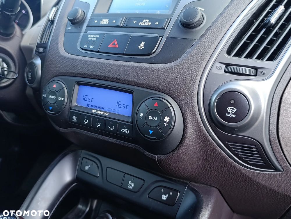 Hyundai ix35 2.0 CRDi Premium 4WD - 21
