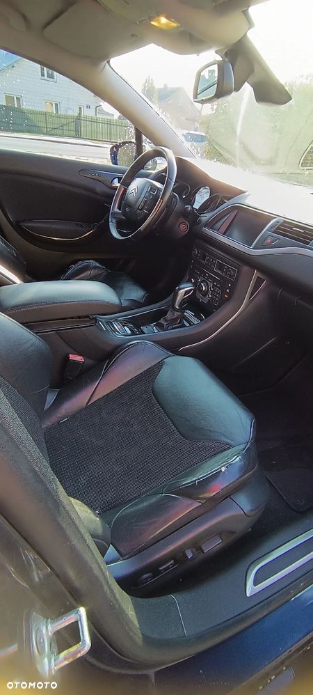 Citroën C5 2.0 HDi Exclusive - 10