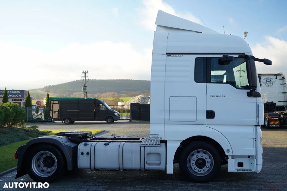 MAN TGX 18.440 / XLX / MEGA / MANUAL / PLATĂ JOSĂ - 9