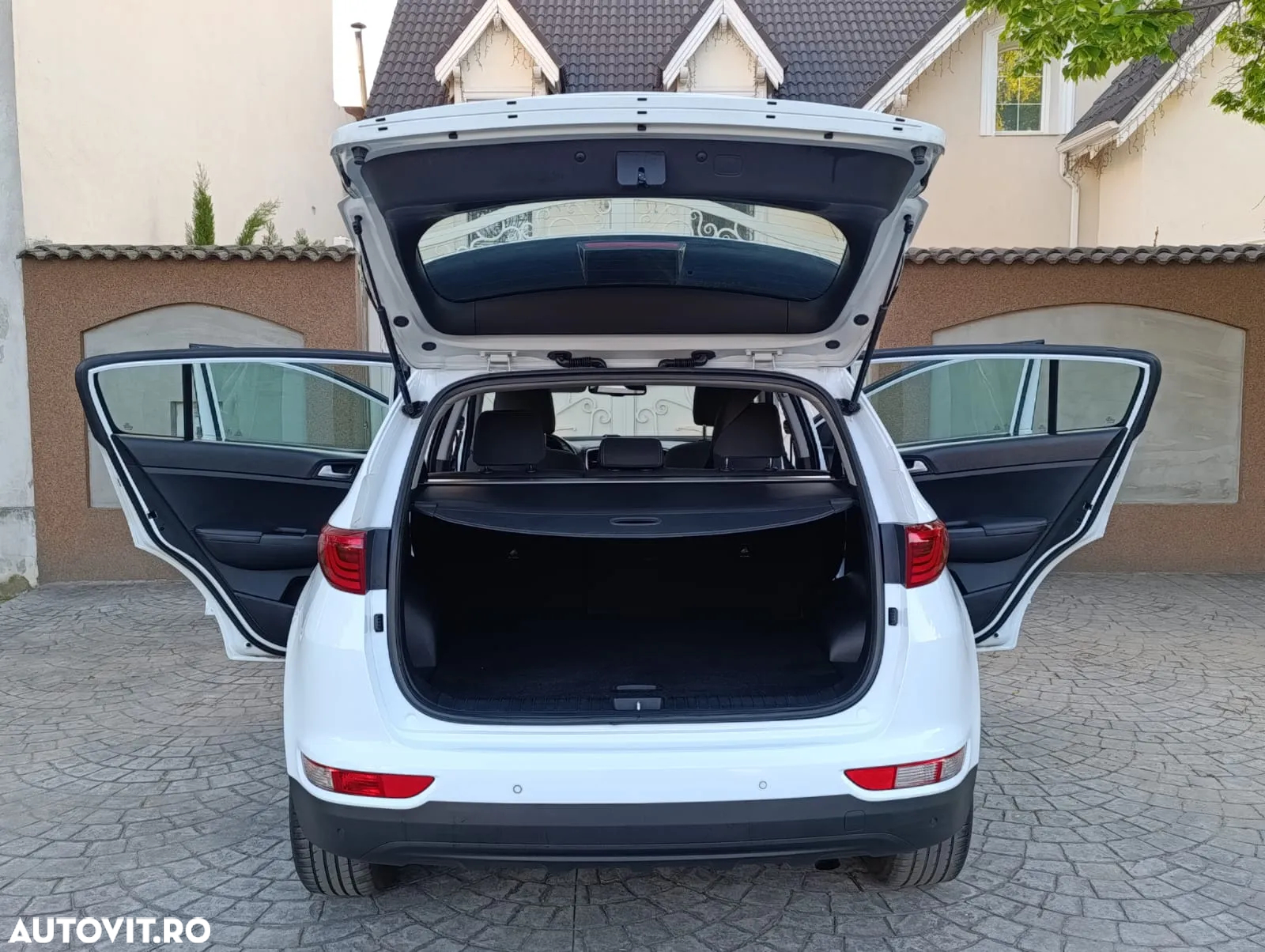 Kia Sportage - 7