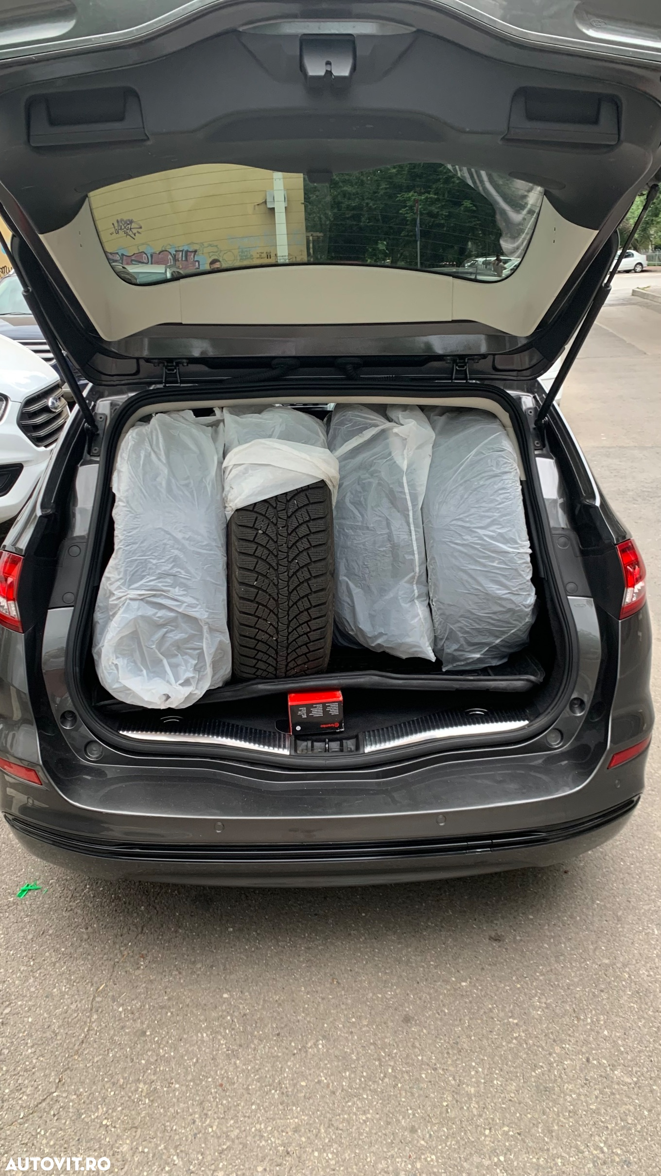 Ford Mondeo 2.0 TDCi Powershift Business - 7