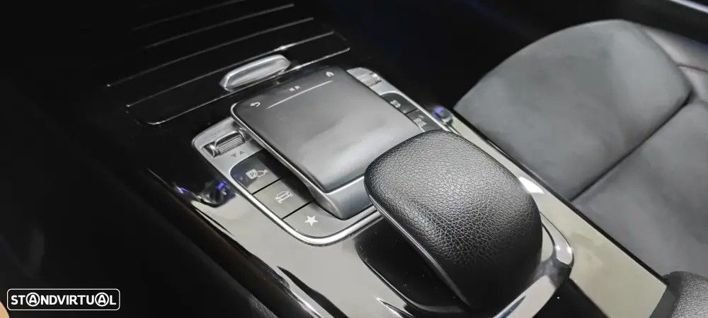 Mercedes-Benz A 180 d AMG Line Aut. - 38