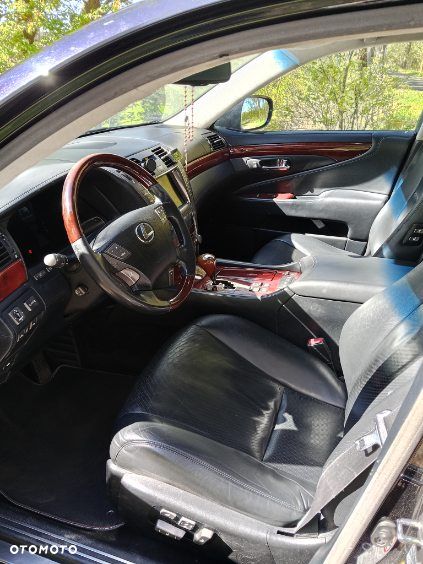Lexus LS 600h L Elegance - 2
